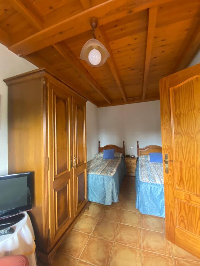 Villa Casa Luisa Biedes, Pilona Infiesto Esterno foto