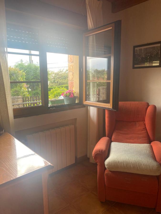 Villa Casa Luisa Biedes, Pilona Infiesto Esterno foto