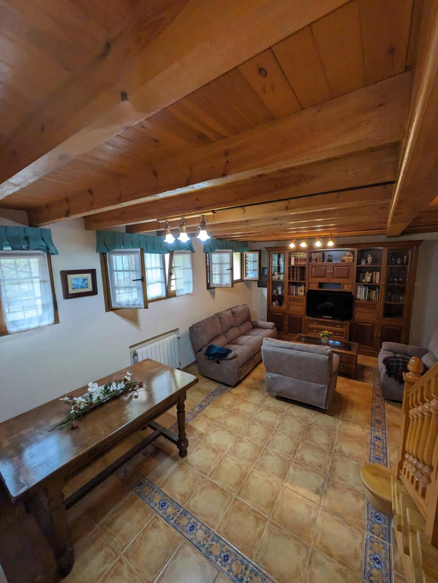 Villa Casa Luisa Biedes, Pilona Infiesto Esterno foto