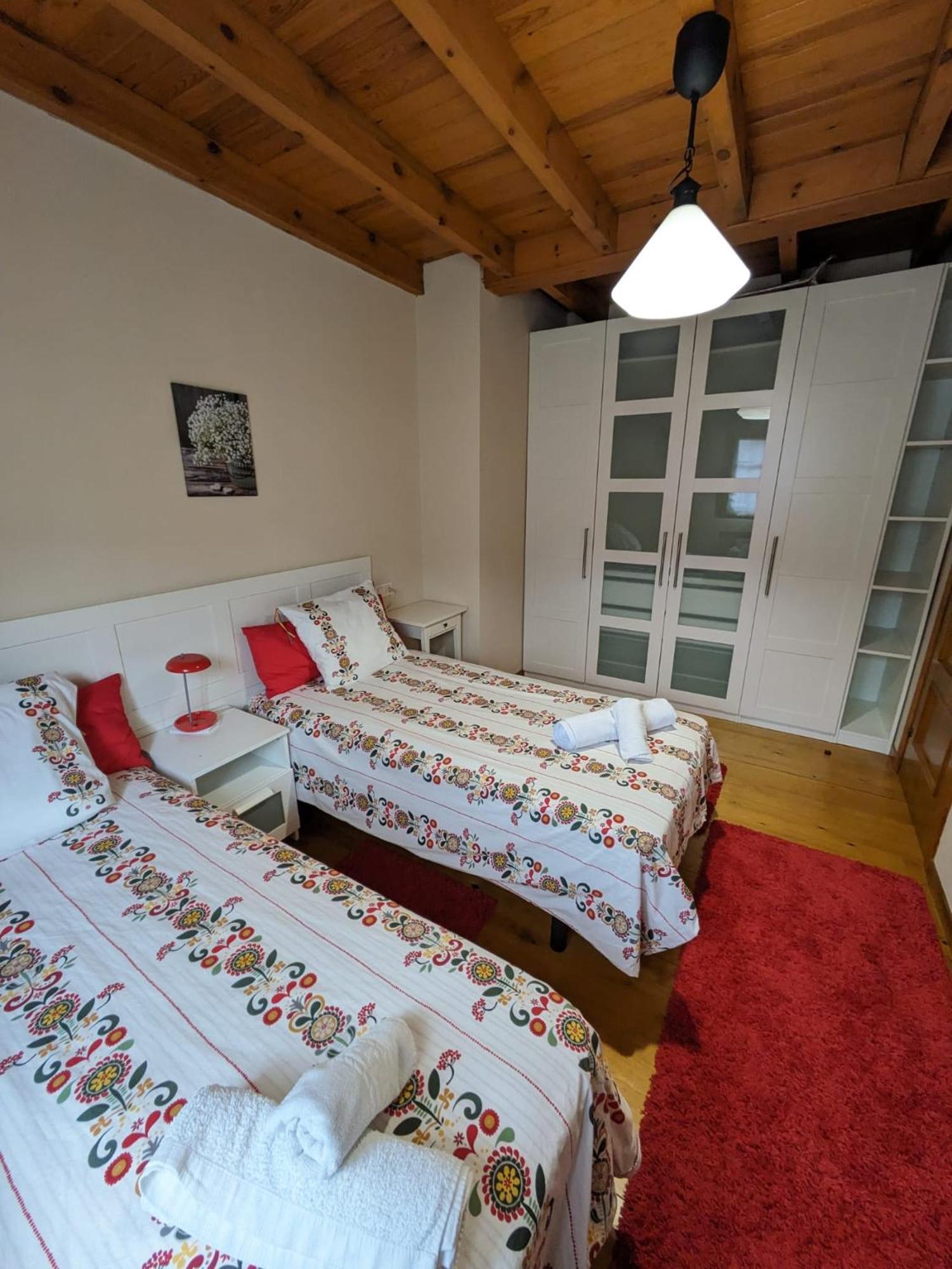 Villa Casa Luisa Biedes, Pilona Infiesto Esterno foto
